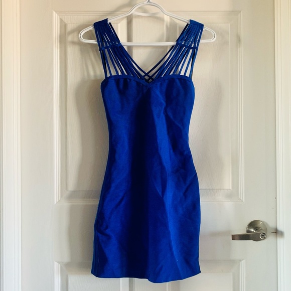 Bandage Dress - Picture 4 of 5